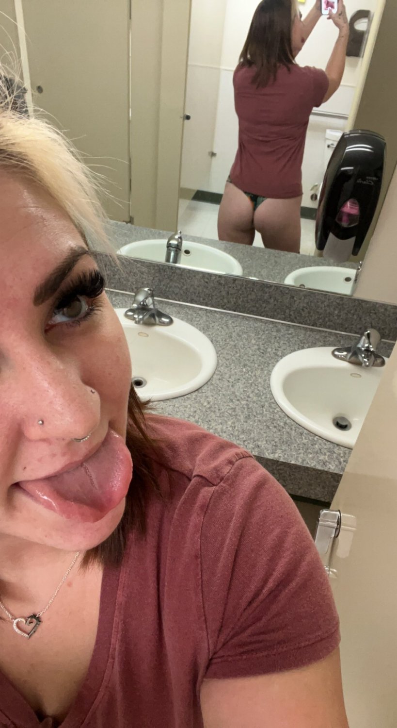 Big Tittie hot wife #uose8kfN