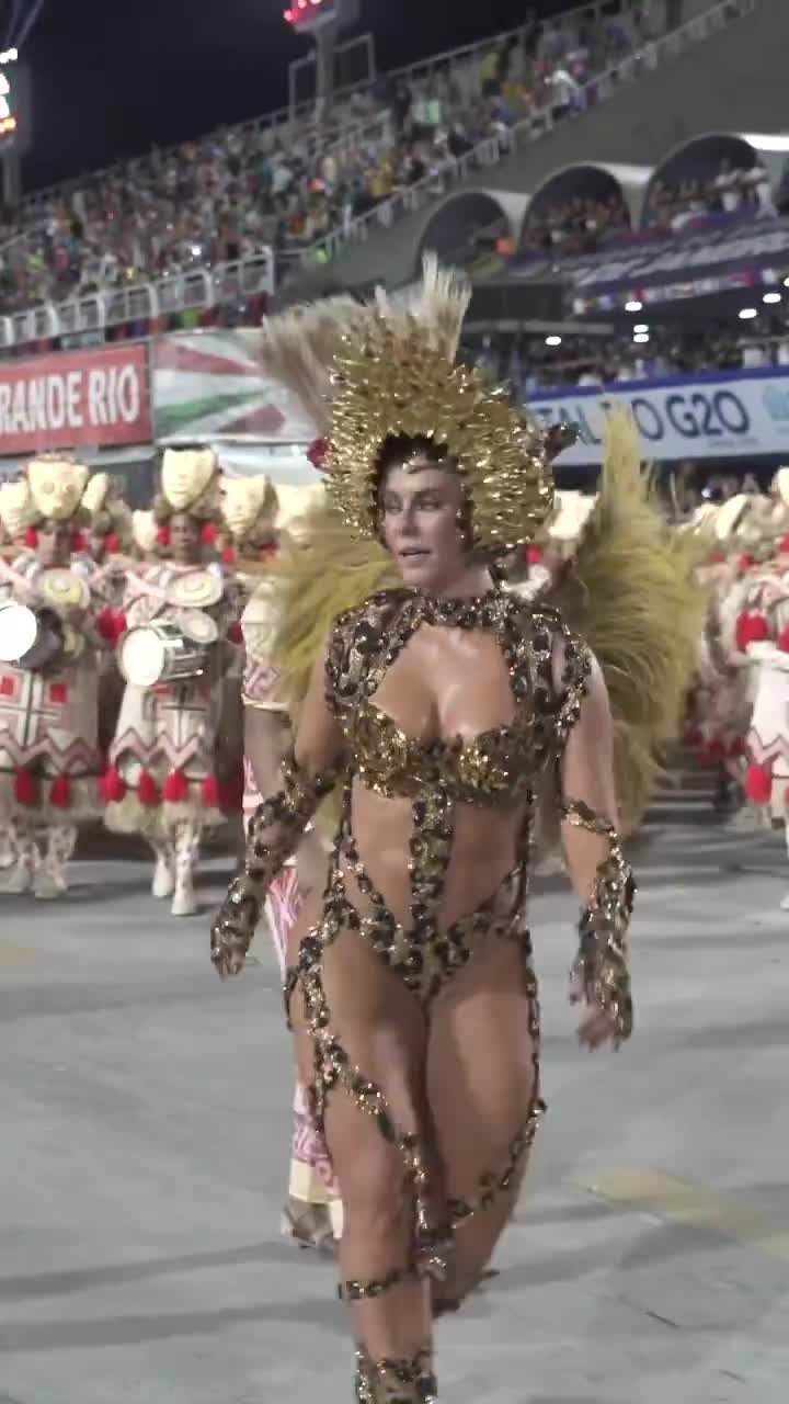 Paola Oliveira - Carnaval 2024 - Porn - EroMe