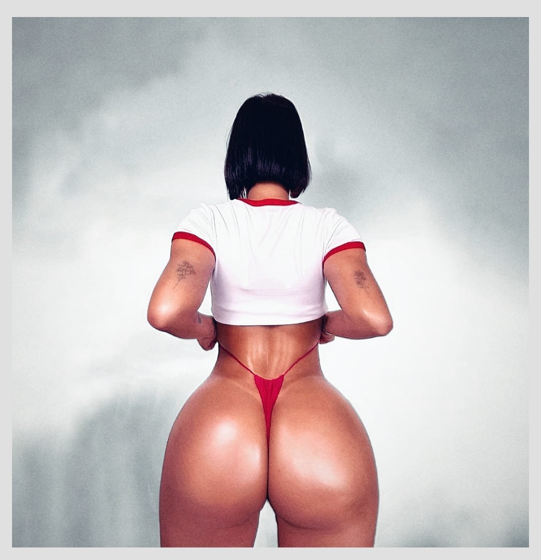 Big booty Latina OF/TikTok #XDITLV5V