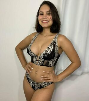 Novinha gostosa #IkozXGlw