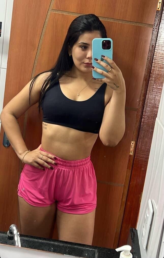 Morena safada gosta de levar pica e ser filmada ni espelho #1QN3pPEi