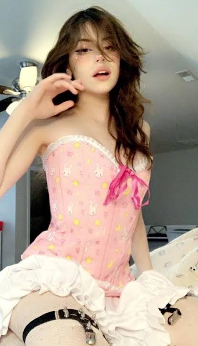 H4nn4 ctlvs puta mexicana y gringa expertas en parar vergas me dan mucho morbo esas zorras #KE5MsnJO